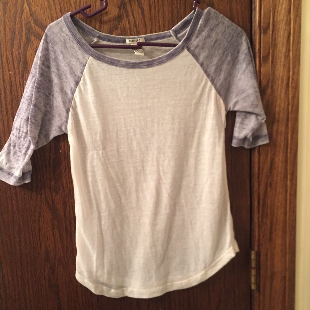 Forever 21 t-shirt